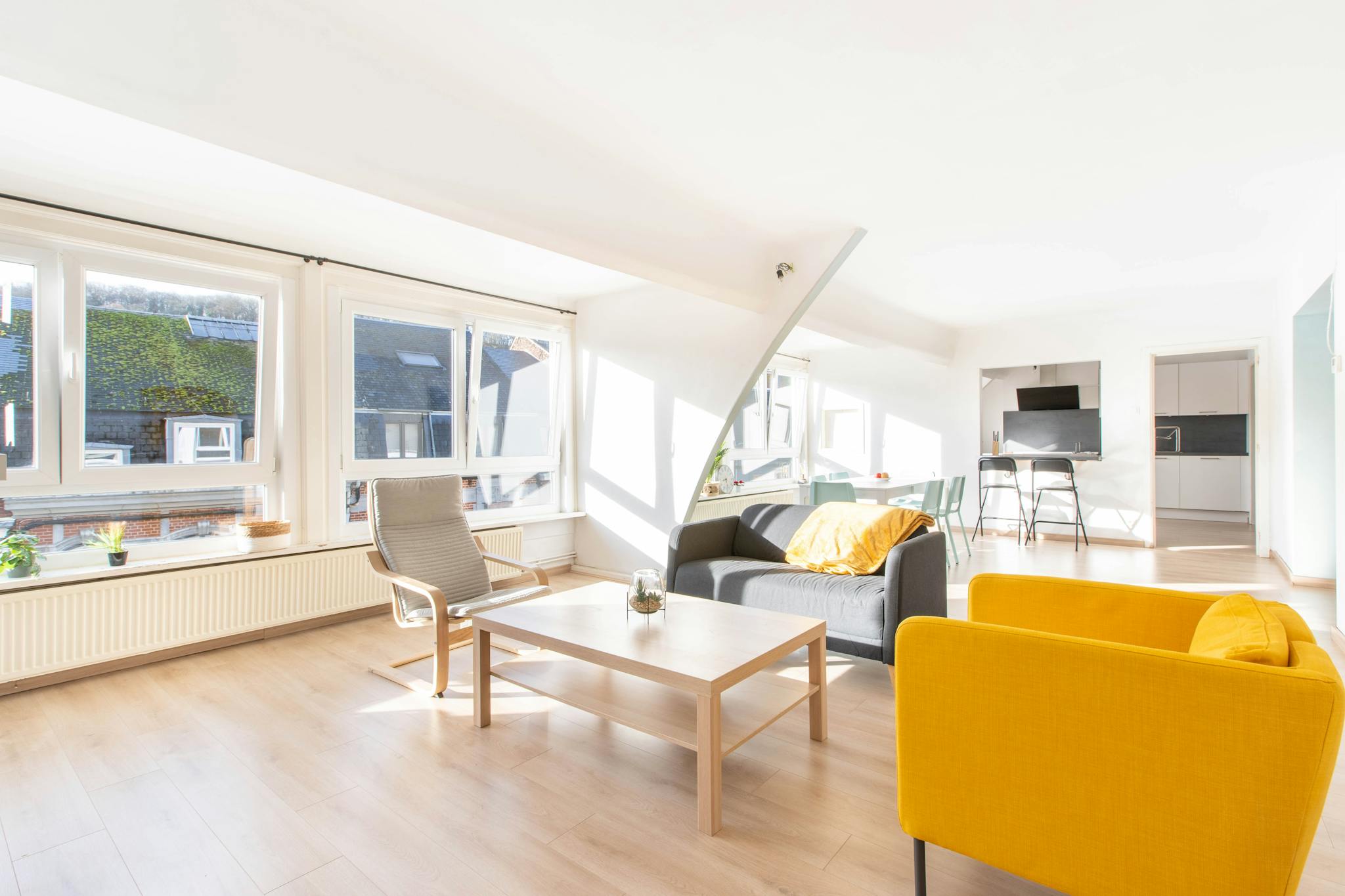 Appartement à louer à Dinant 5500 380.00€ 1 chambres 160.00m² - annonce 1311327