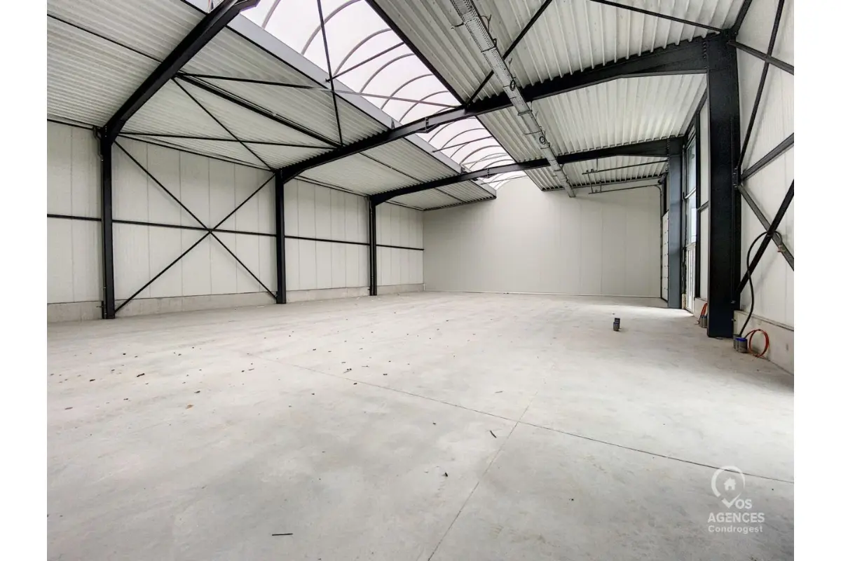 Commerce à louer à Achène 5590 1240.00€  chambres m² - annonce 5516