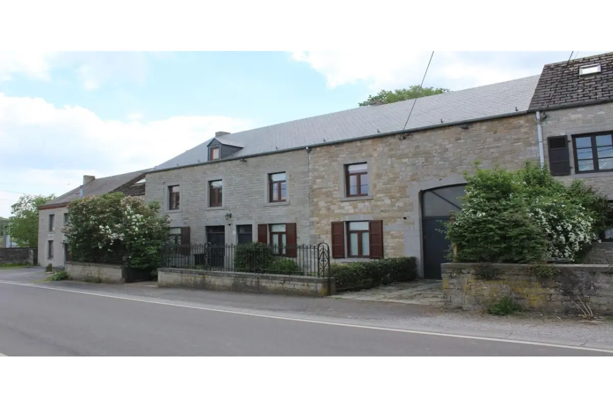 Maison à vendre à Doische 5680 320000.00€ 5 chambres m² - annonce 8513