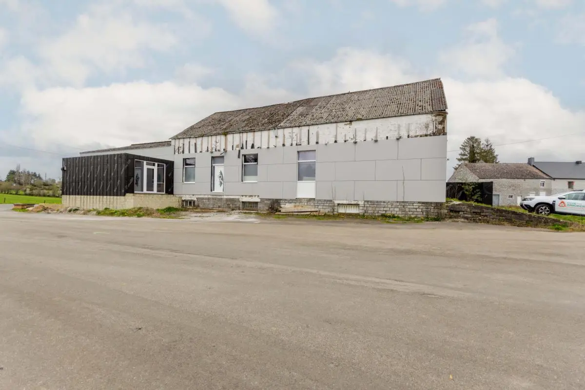 Commerce à vendre à Gonrieux 5660 150000.00€  chambres 670.00m² - annonce 19319