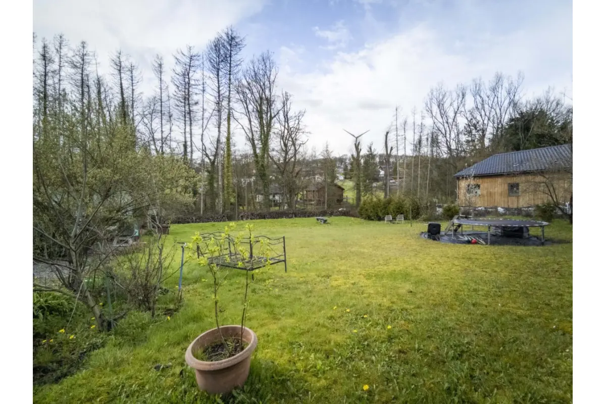 Terrain à bâtir à vendre à Neuville 5600 39000.00€  chambres m² - annonce 25603