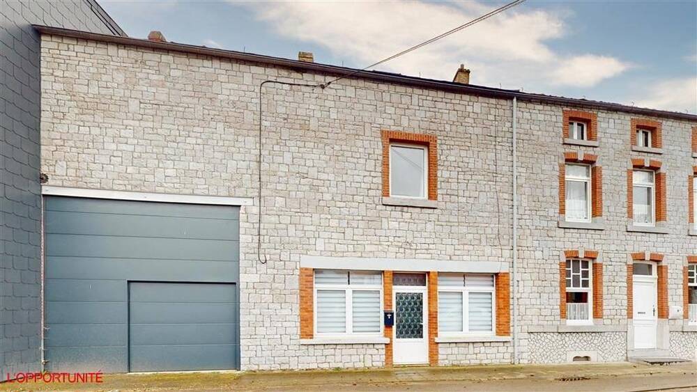 Maison à vendre à Villers-le-Gambon 5600 199000.00€ 4 chambres 160.00m² - annonce 1351535