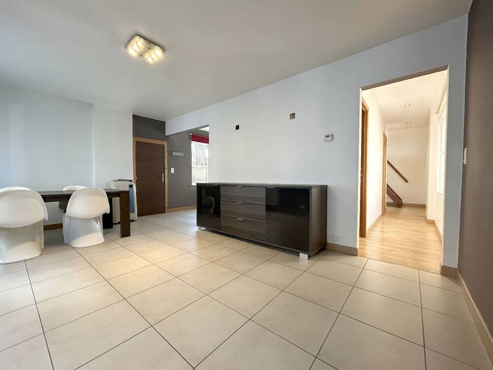 Appartement à louer à Namur 5000 750.00€ 2 chambres 67.00m² - annonce 1359319