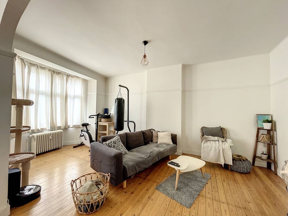 Appartement à louer à Namur 5000 700.00€ 1 chambres 92.00m² - annonce 1381425