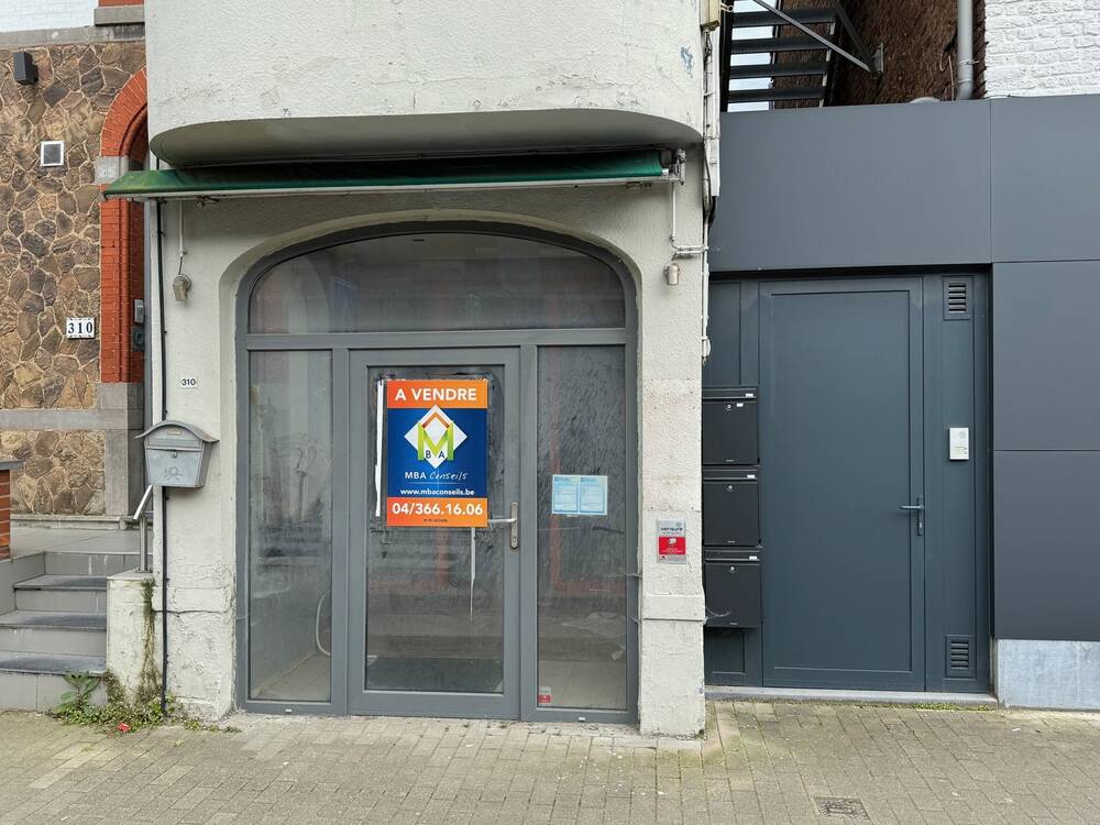 Commerce à vendre à Bouge 5004 220000.00€ chambres 220.00m² - annonce 127125