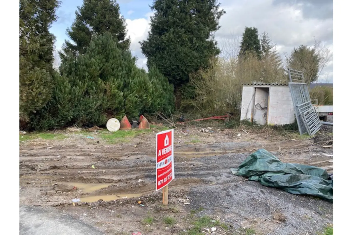 Terrain à vendre à Aisemont 5070 25000.00€  chambres m² - annonce 136786