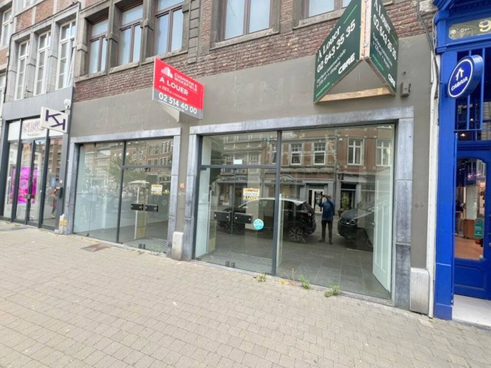 Commerce à louer à Namur 5000 15000.00€ chambres 735.00m² - annonce 154854
