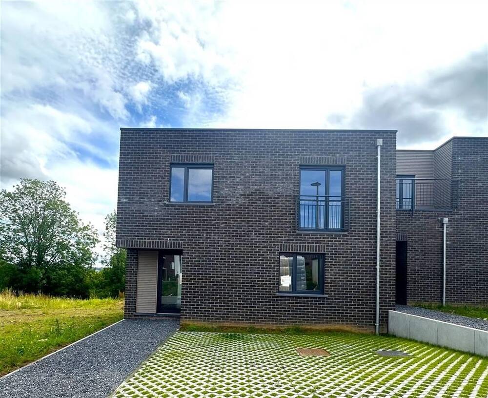 Maison à vendre à Belgrade 5001 455000.00€ 4 chambres 179.00m² - annonce 155475