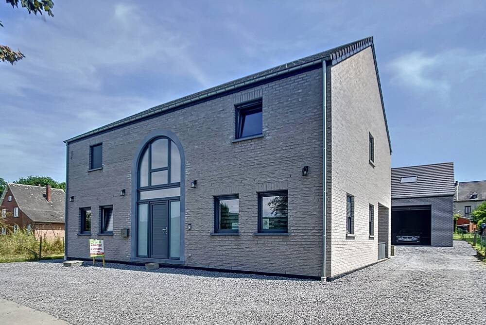 Maison à vendre à Hastière 5540 435000.00€ 4 chambres 251.00m² - annonce 169319