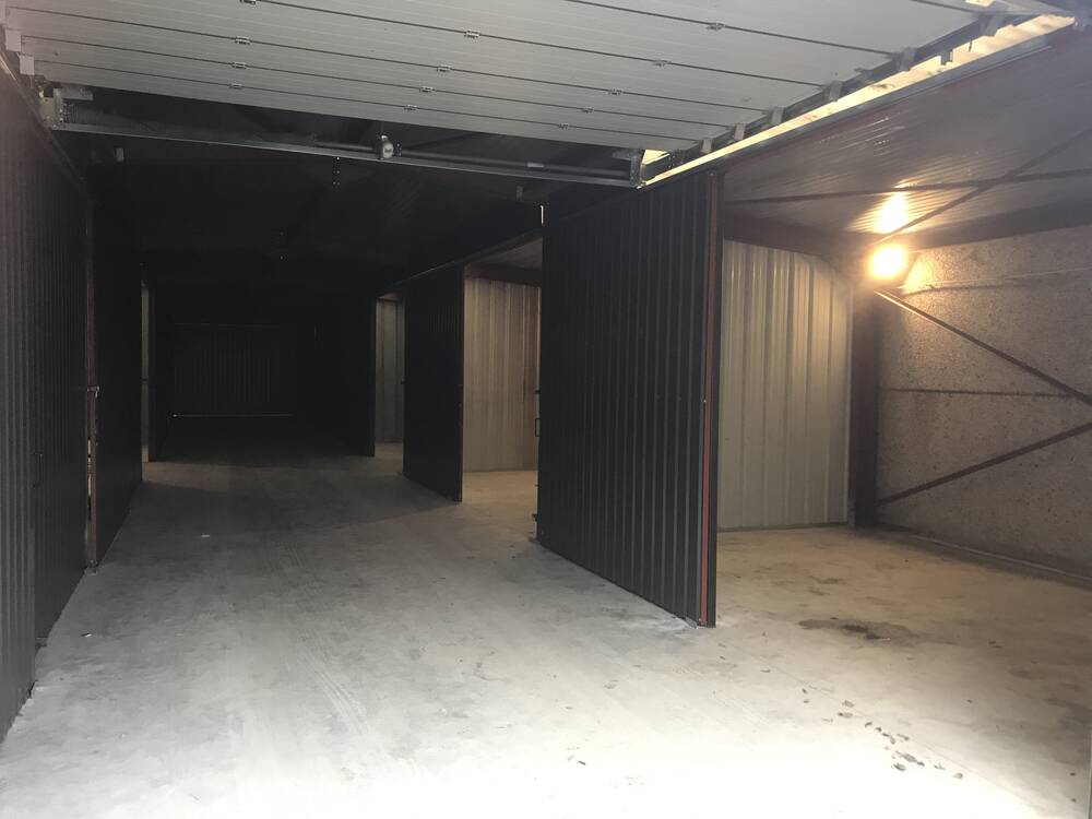 Parking / garage à louer à Rochefort 5580 150.00€ chambres m² - annonce 178226