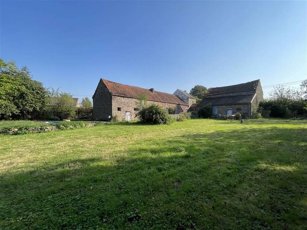 Maison à à Bovesse 5081 465000.00€ 4 chambres 120.00m² - annonce 244901