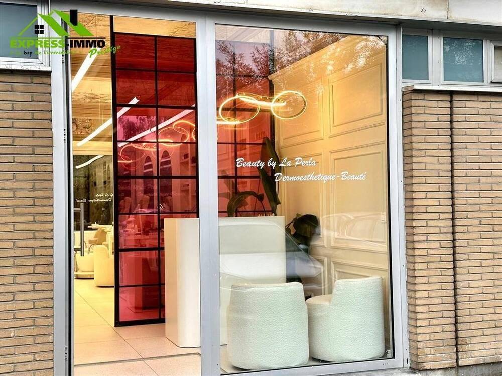 Commerce à vendre à Jambes 5100 170000.00€ chambres m² - annonce 249787
