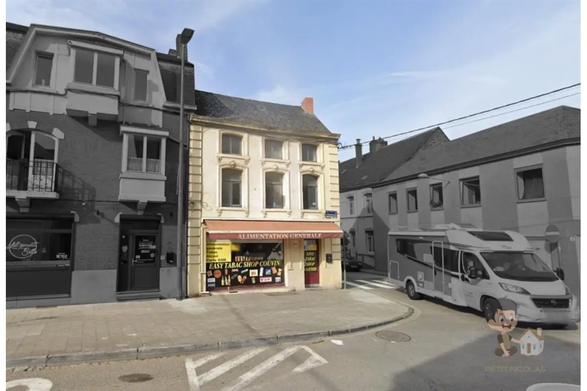 Immeuble de rapport - Immeuble à appartement à vendre à Couvin 5660 119900.00€ 3 chambres 96.00m² - annonce 251192