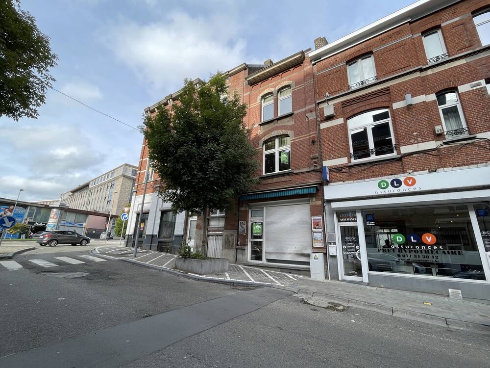Commerce à à Charleroi 6000 800.00€ chambres 50.00m² - annonce 261054