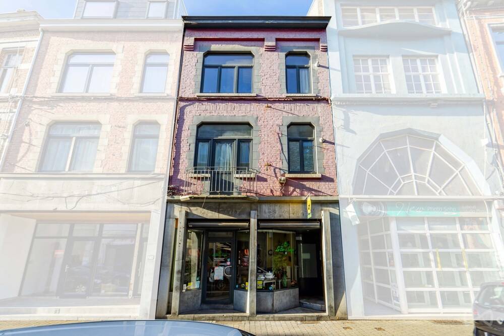 Immeuble de rapport - Immeuble à appartement à vendre à Dinant 5500 265000.00€ 3 chambres 271.00m² - annonce 289037