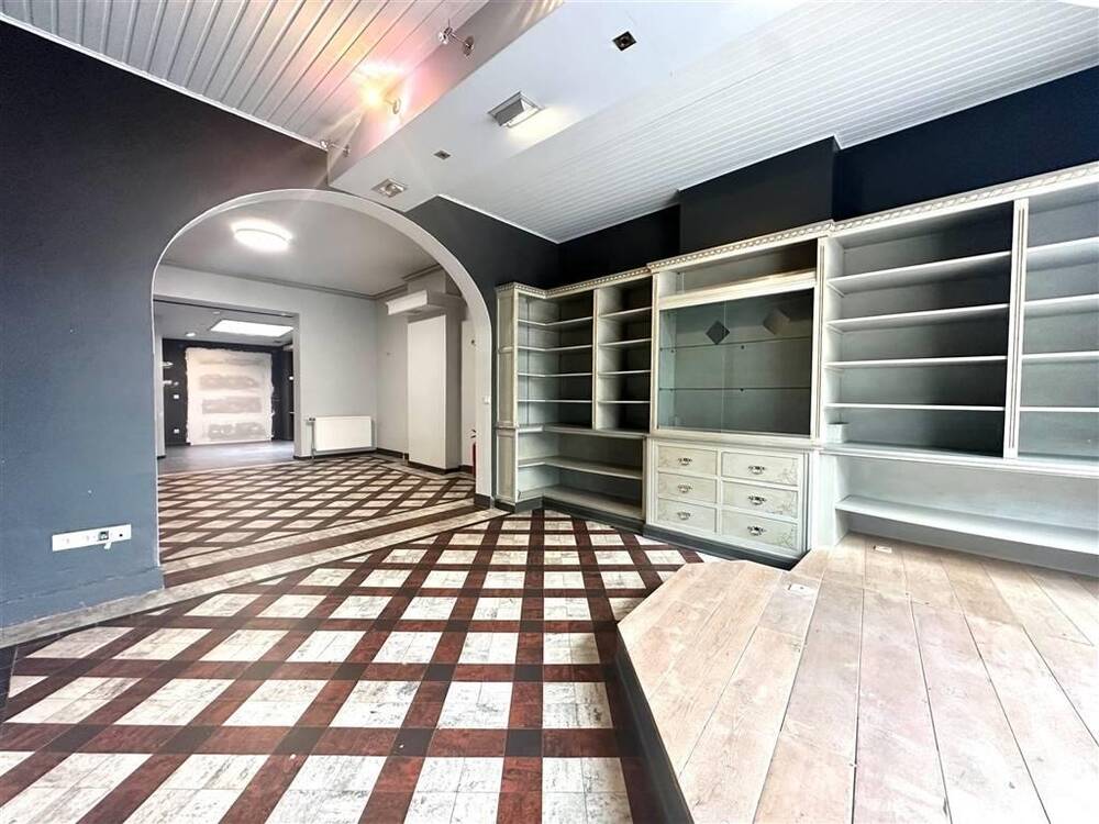 Commerce à louer à Ciney 5590 750.00€ chambres 68.00m² - annonce 297484