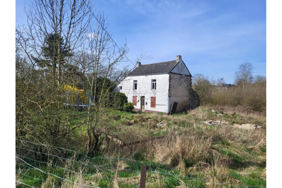 Maison à vendre à Neuville 5600 80000.00€ 1 chambres m² - annonce 300613