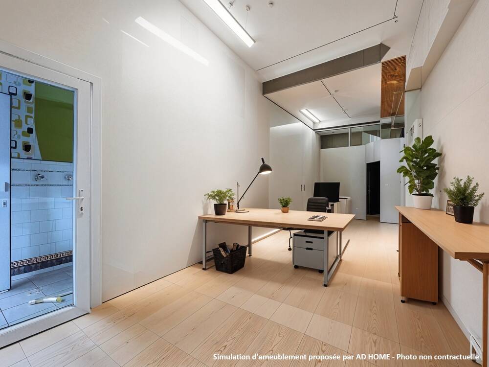Commerce à à Charleroi 6000 650.00€ chambres 50.00m² - annonce 323043