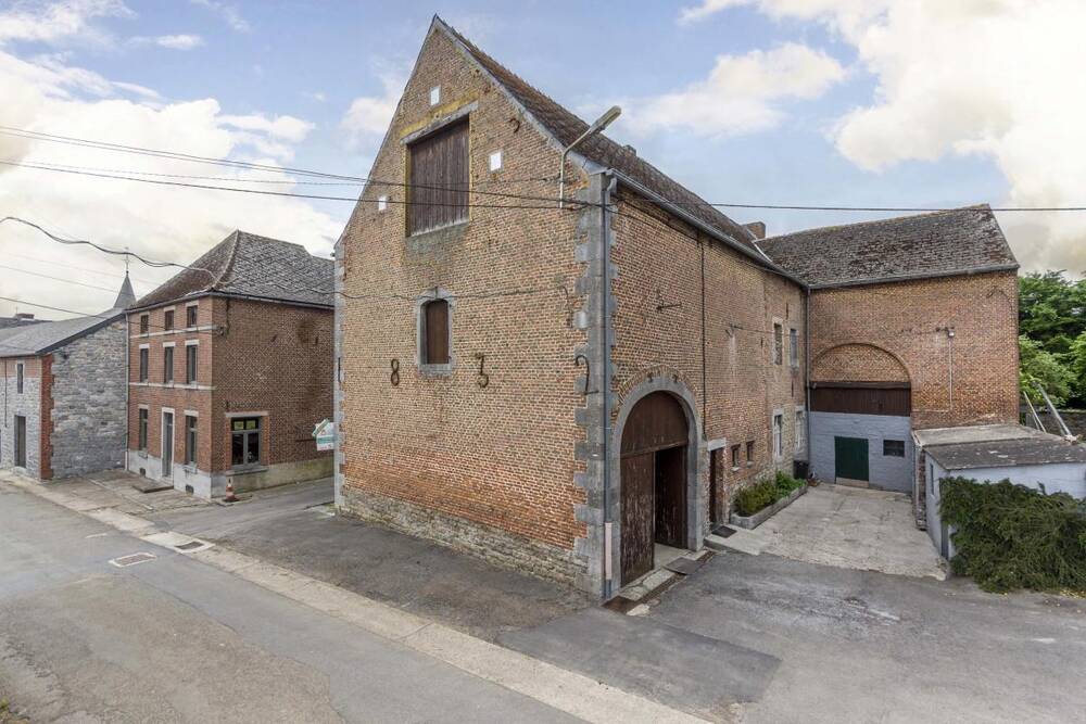Maison à vendre à Daussois 5630 158000.00€ chambres 220.00m² - annonce 340347