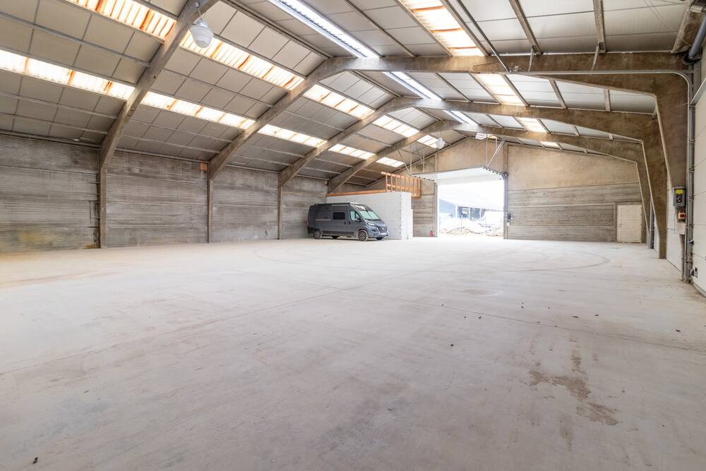 Commerce à vendre à Gembloux 5030 625000.00€ chambres 500.00m² - annonce 340593