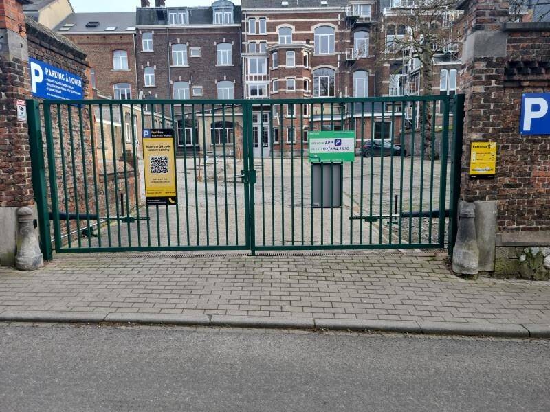 Parking / garage à louer à Namur 5000 95.00€ chambres m² - annonce 341669