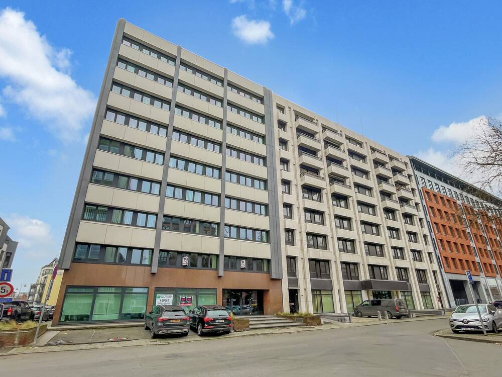 Commerce à louer à Dave 5100 2800.00€ chambres 366.00m² - annonce 342263