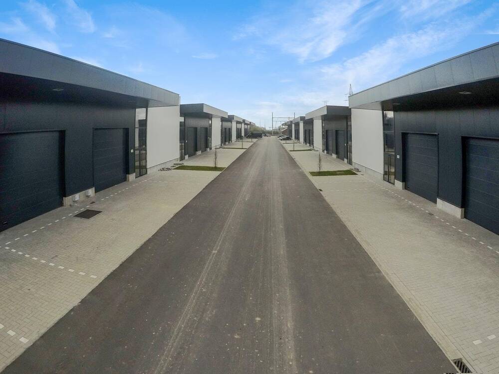 Commerce à louer à Achène 5590 1600.00€ chambres m² - annonce 350003