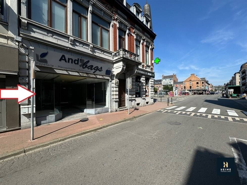 Commerce à louer à Andenne 5300 900.00€ chambres m² - annonce 357175