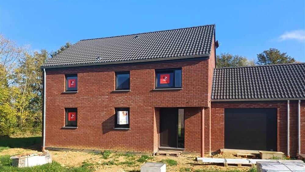 Maison à vendre à Anseremme 5500 389000.00€ 4 chambres 160.00m² - annonce 363378