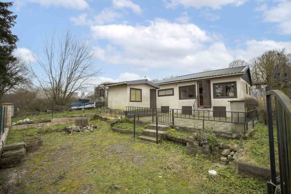 Maison à vendre à Hastière-Lavaux 5540 55000.00€ 2 chambres 50.00m² - annonce 518028