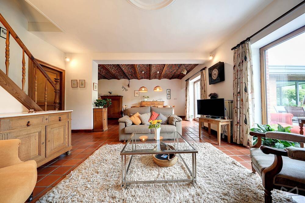 Maison à vendre à Corenne 5620 299000.00€ 6 chambres 261.00m² - annonce 448346