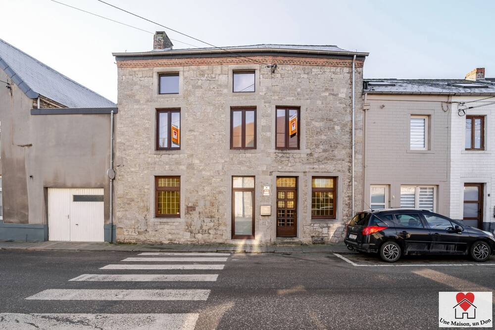 Maison à vendre à Florennes 5620 150000.00€ 3 chambres 125.11m² - annonce 383054