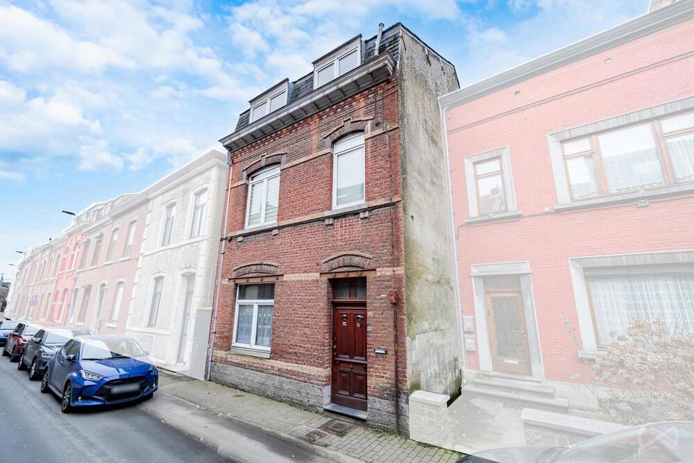 Immeuble de rapport - Immeuble à appartement à vendre à Namur 5000 295000.00€ 4 chambres 228.00m² - annonce 387122