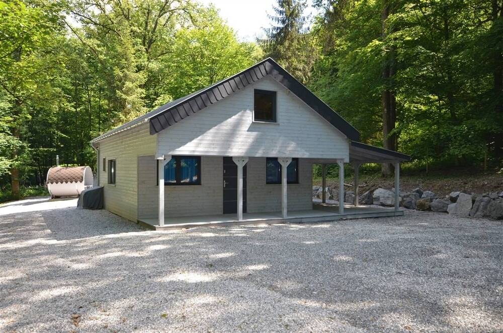 Maison à vendre à Brûly-de-Pesche 5660 195000.00€ 2 chambres 55.00m² - annonce 392108