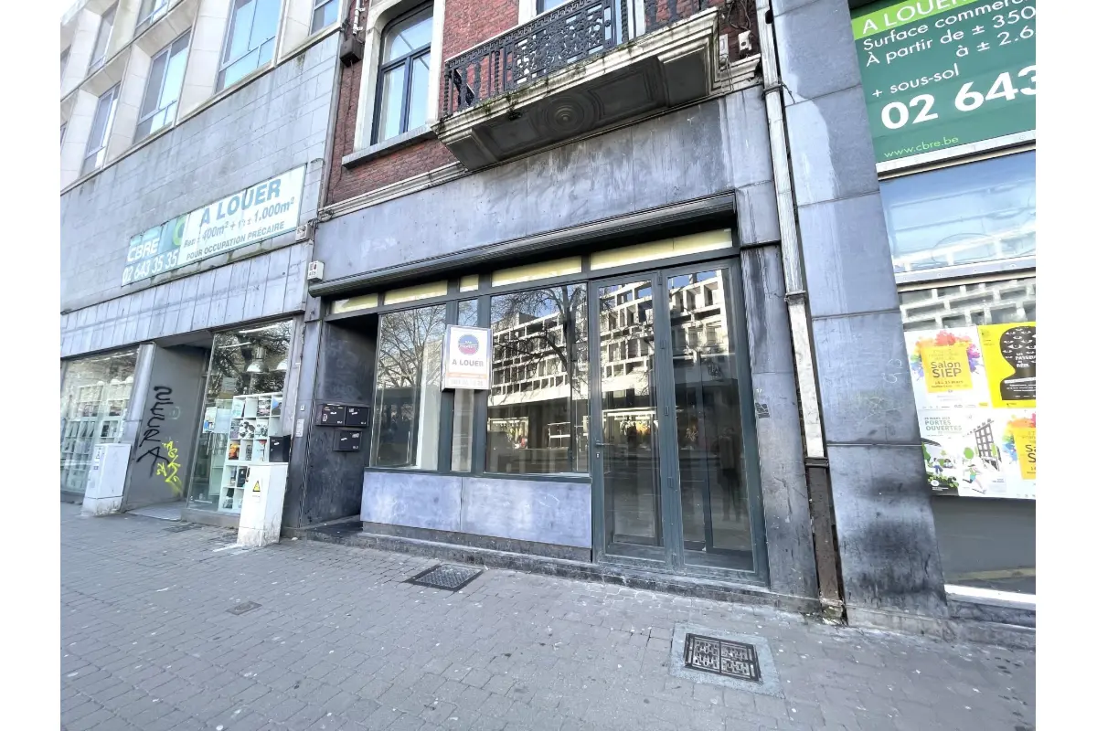 Commerce à louer à Namur 5000 2990.00€  chambres 66.00m² - annonce 396080