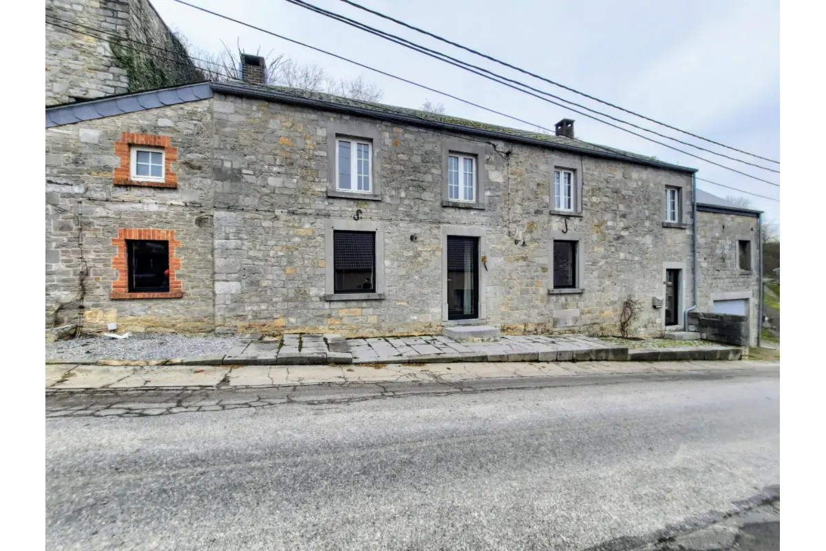 Maison à vendre à Thynes 5502 145000.00€ 3 chambres m² - annonce 568660