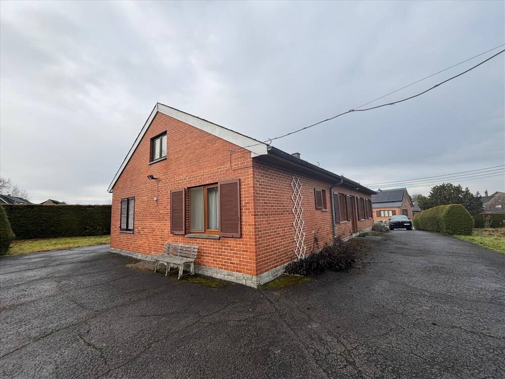 Maison à vendre à Ciney 5590 305000.00€ 4 chambres m² - annonce 417512