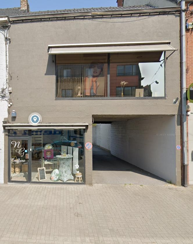 Commerce à louer à Bouge 5004 900.00€ chambres m² - annonce 417944