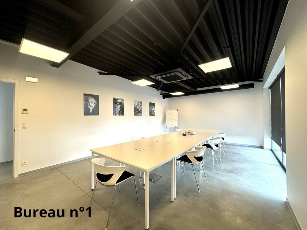 Commerce à à Gosselies 6041 990.00€ chambres 35.00m² - annonce 421303