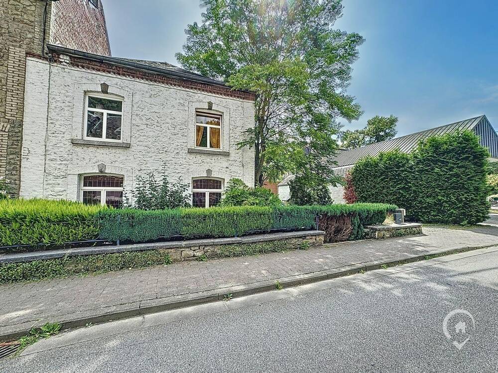 Maison à vendre à Hastière 5540 199000.00€ 4 chambres 200.00m² - annonce 421180
