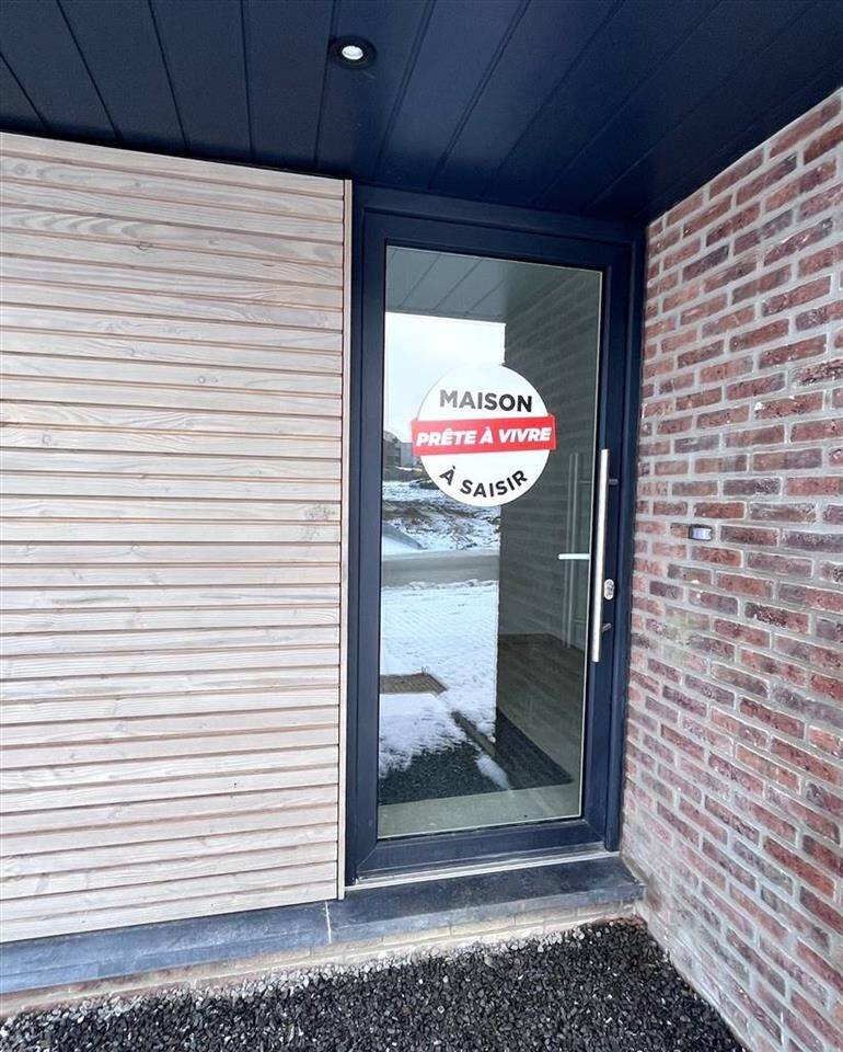 Maison à vendre à Belgrade 5001 425000.00€ 3 chambres 164.00m² - annonce 422750