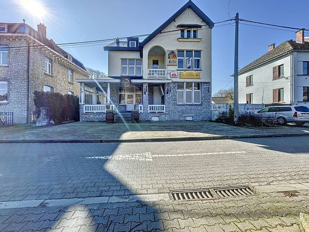 Commerce à louer à Anseremme 5500 2600.00€ chambres 112.00m² - annonce 424311