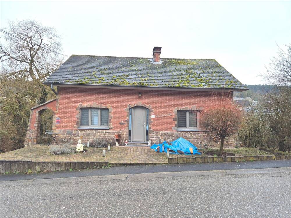 Maison à vendre à Mazée 5670 180000.00€ 4 chambres m² - annonce 424728