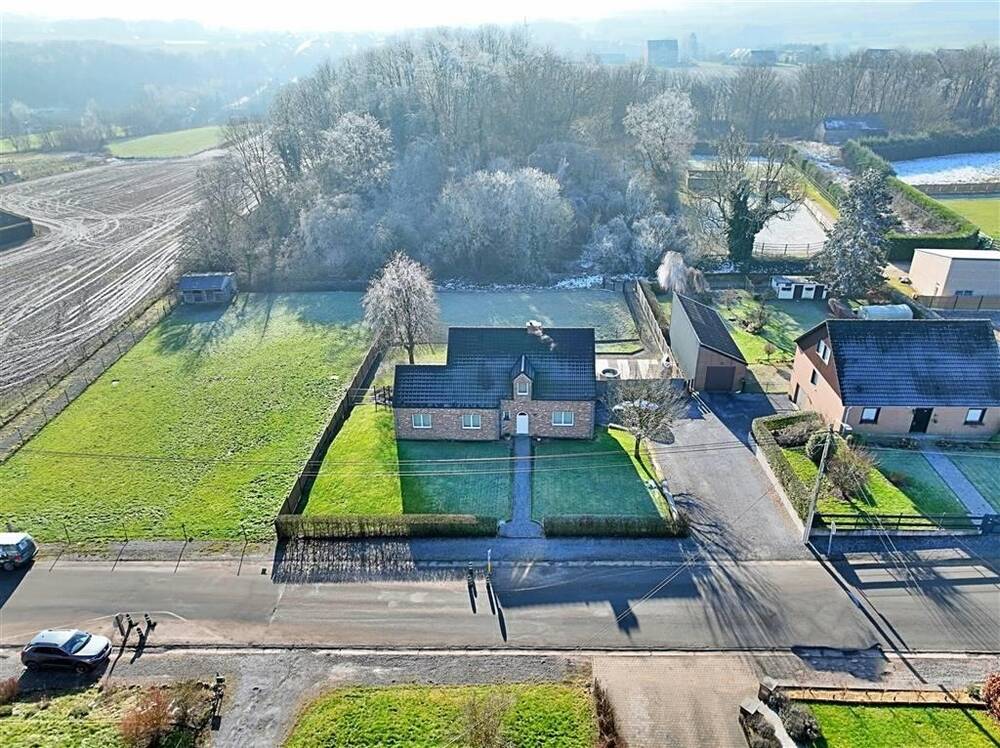 Maison à vendre à Mettet 5640 425000.00€ 4 chambres 192.00m² - annonce 428546