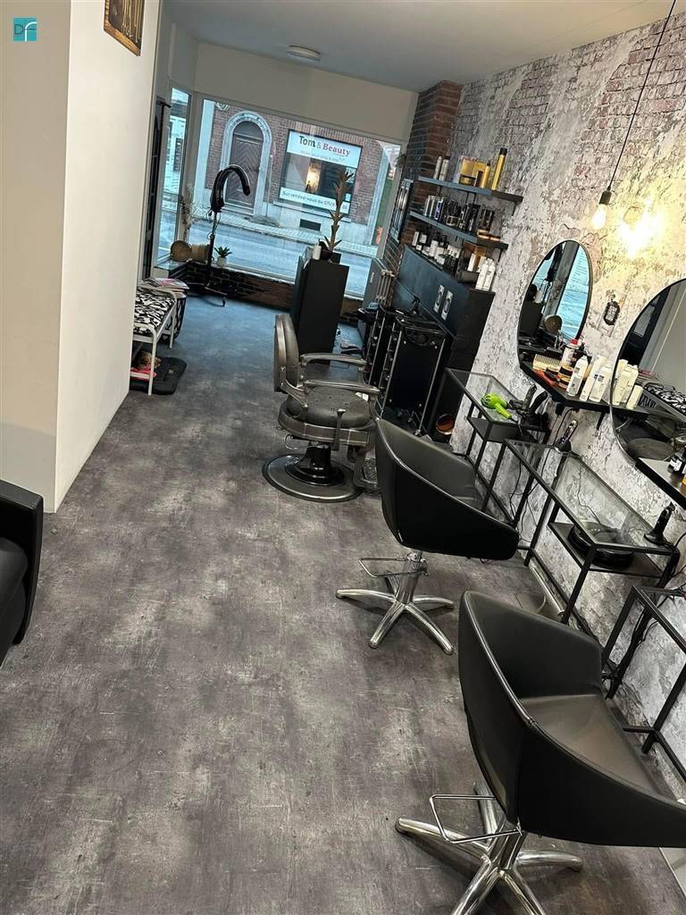 Commerce à  à Fleurus 6220 700.00€  chambres 30.00m² - annonce 582906