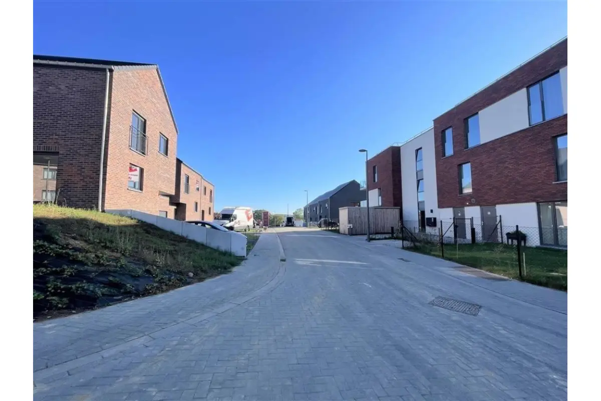 Maison à vendre à Belgrade 5001 509000.00€ 4 chambres 208.00m² - annonce 432236