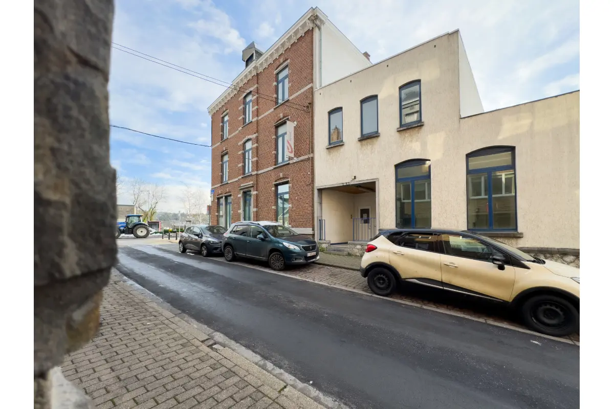 Commerce à vendre à Rochefort 5580 90000.00€  chambres 130.00m² - annonce 729012
