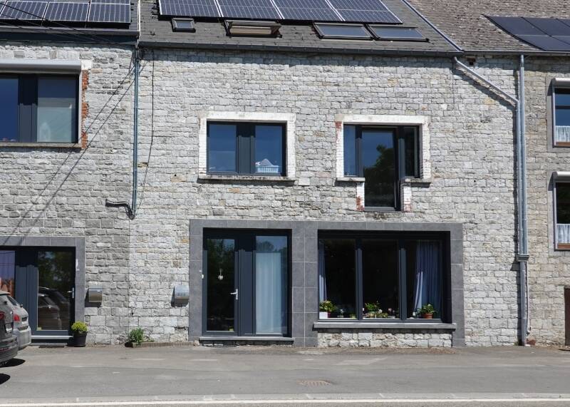 Appartement à louer à Villers-le-Gambon 5600 690.00€ 1 chambres 97.00m² - annonce 439579
