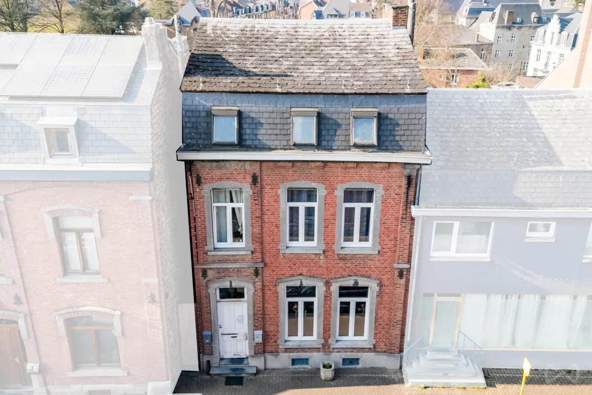 Maison à vendre à Yvoir 5530 0.00€ 3 chambres 194.00m² - annonce 615124