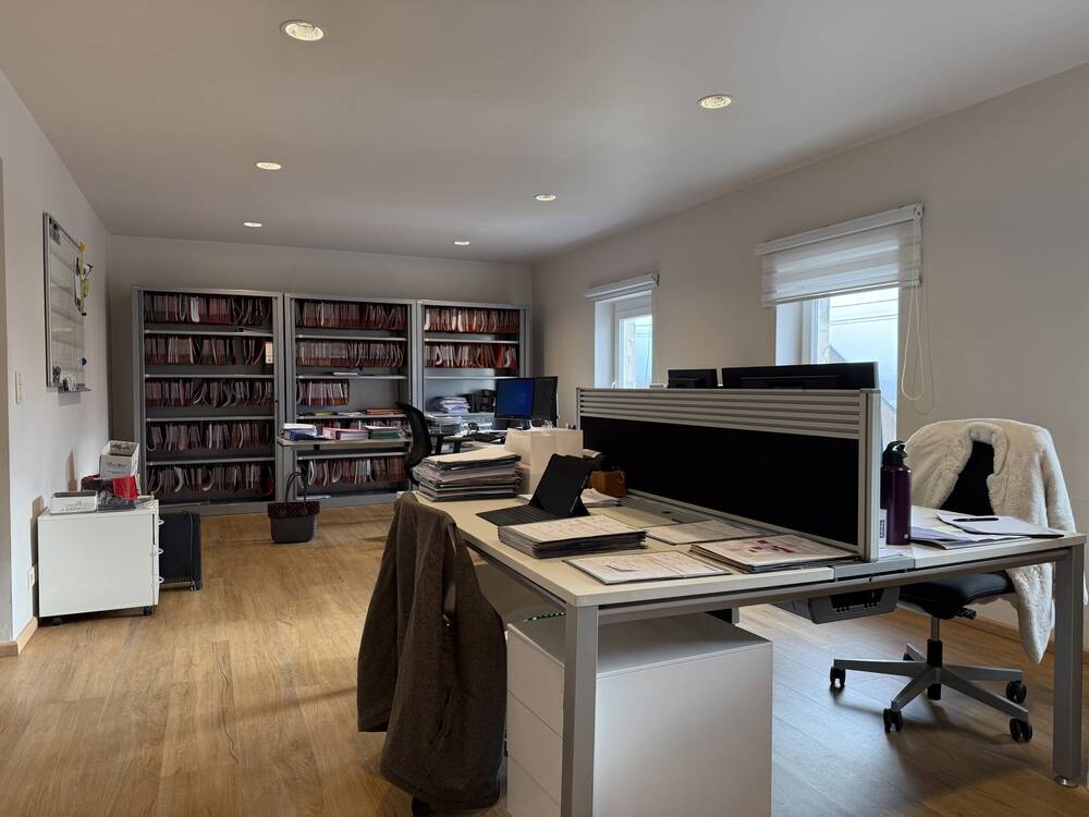 Commerce à vendre à Wierde 5100 315000.00€  chambres 145.00m² - annonce 443821